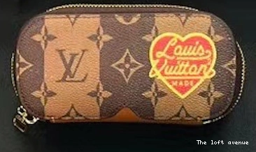 CUSTOM POUCH LV SUNGLASSES 0810